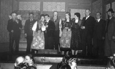 1946_Theater2.jpg